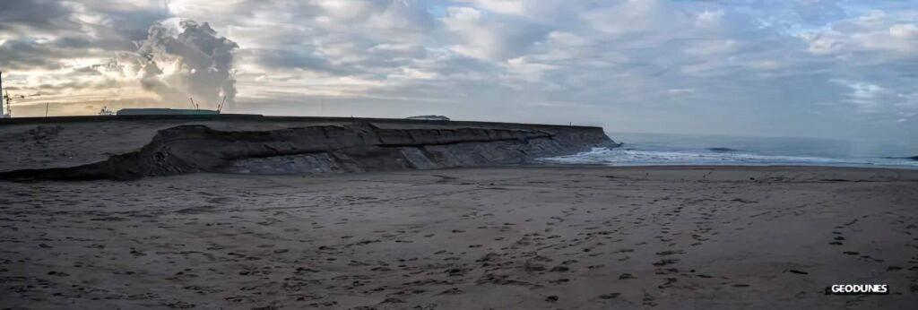 Erosion massive sur le rechargement de la digue des Alliés, Tempête Egon