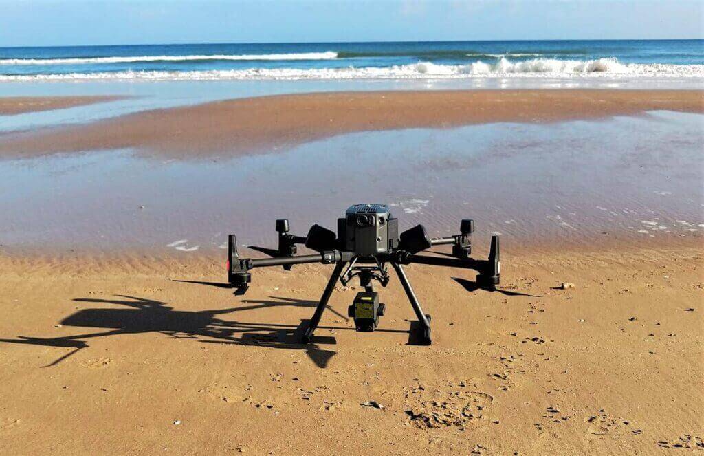 drone-dji-matrice-300-lidar-l1 pour des relevé du littoral 