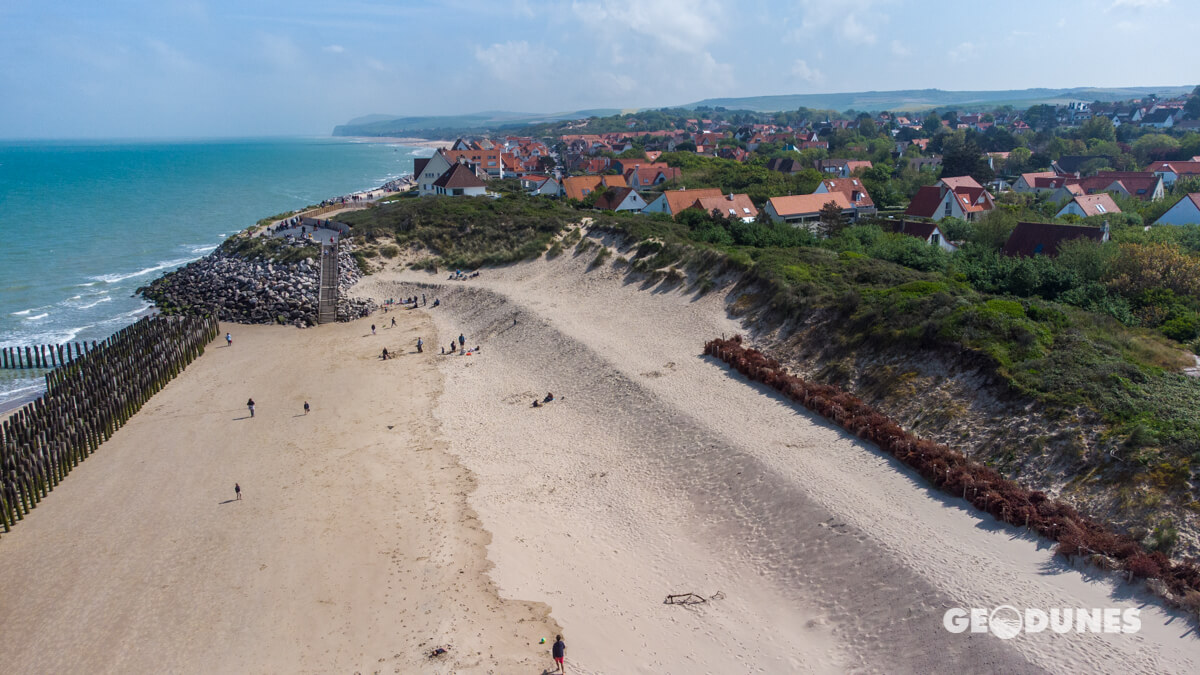 érosion dunaire, pieux hydrauliques, rechargement de plage et installations de fascines