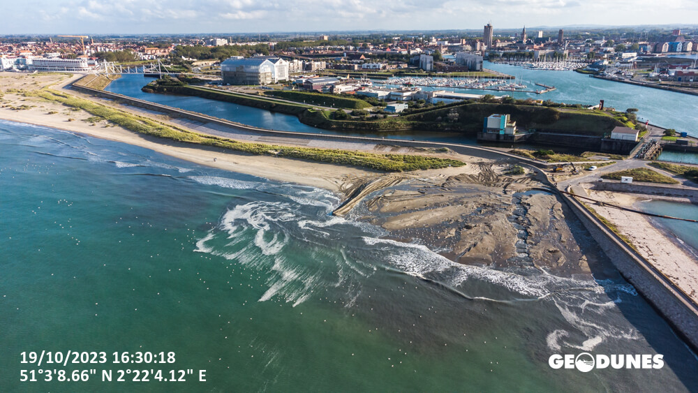 Rechargement de la plage de la digue des Alliés à Dunkerque