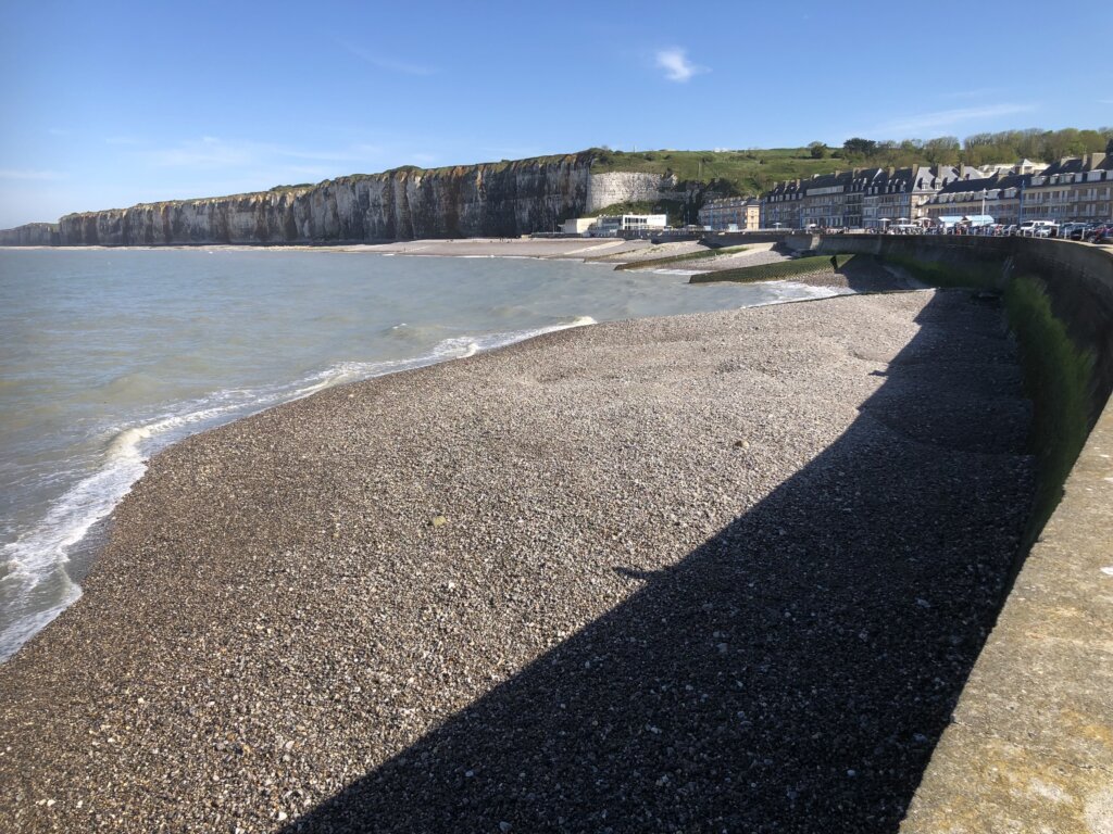 COASTSNAP 76 : Suivi du rechargement de galets sur la plage de Saint-Valéry-en-caux 8 stv 20260419 1659 2687 Marc Doucet 520m
